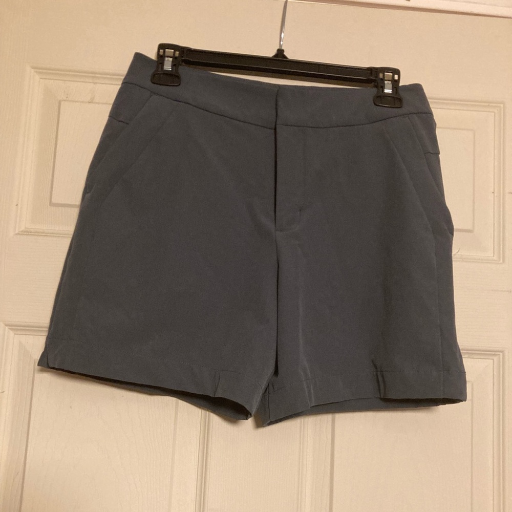 Zella gray shorts